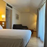 U Ogalia Hotel 2*