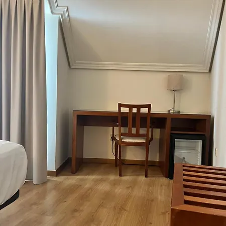 U Ogalia 2* Vigo